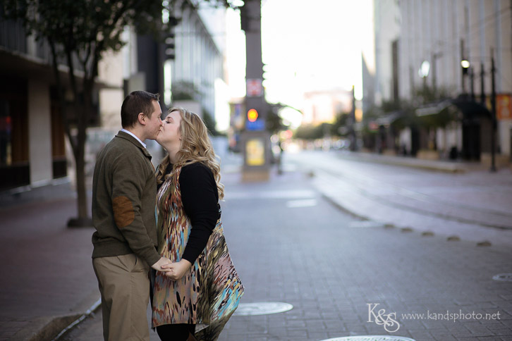 downtown dallas engagement phtoographers